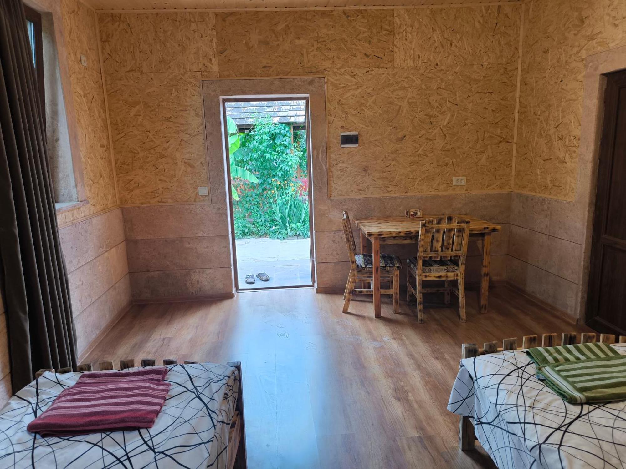 Berdavan Guesthouse Екстериор снимка